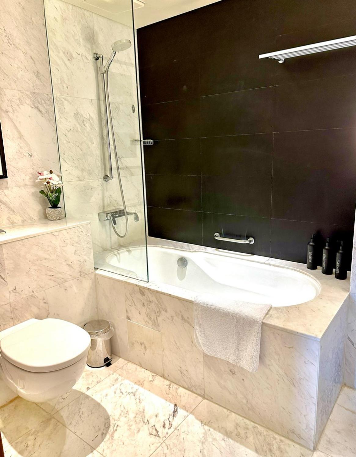 Emaar Fashion Avenue - Formerly Address Mall Apartment Dubai