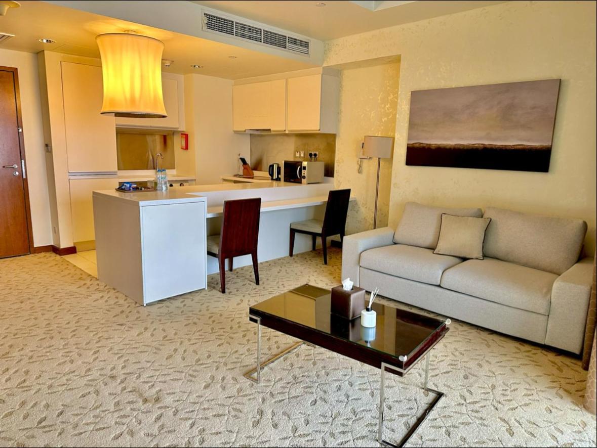 Emaar Fashion Avenue - Formerly Address Mall * Dubai